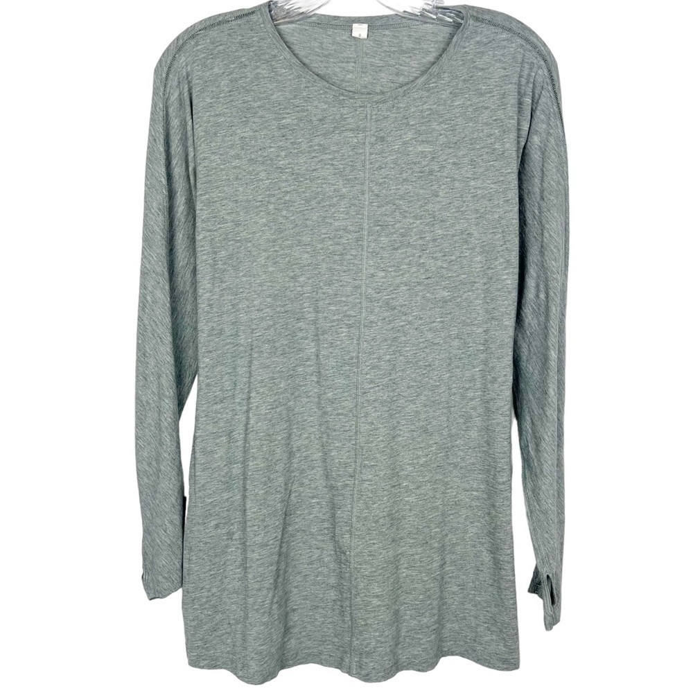 Lululemon women’s crew neck long sleeve top size 8 thumb holes heather gray